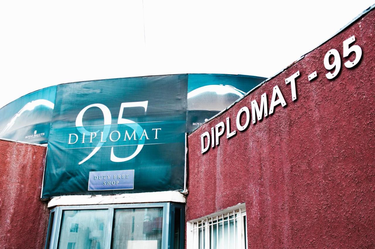 Diplomat Noble Hotel Ulan Bator Eksteriør bilde
